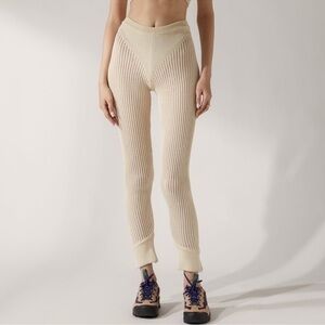 RUVE Crochet Pants Size XS